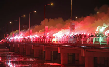 Antalyaspor sahilde taraftar buluşması: sezona moral veren etkinlik