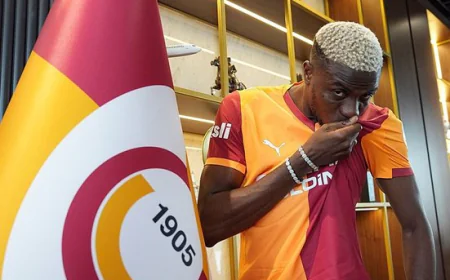 Galatasaray, Osimhen Transferiyle Rekor Kırdı: Türk Futbolunda Yeni Çığır