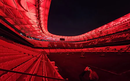 Beşiktaş’ın yenilenen stadyumu ışık sistemiyle dikkat çekiyor