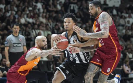 Beşiktaş, Galatasaray’ı nefes kesen maçta 71-68 mağlup etti